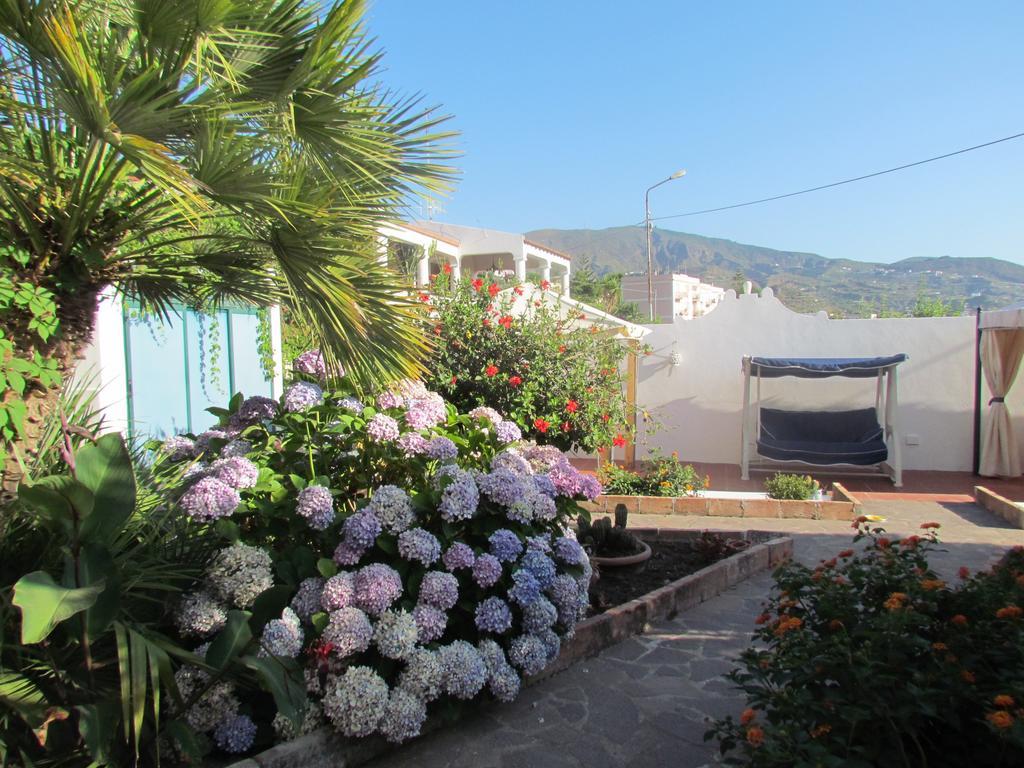 B&B Il Cappero Lipari  Exterior foto