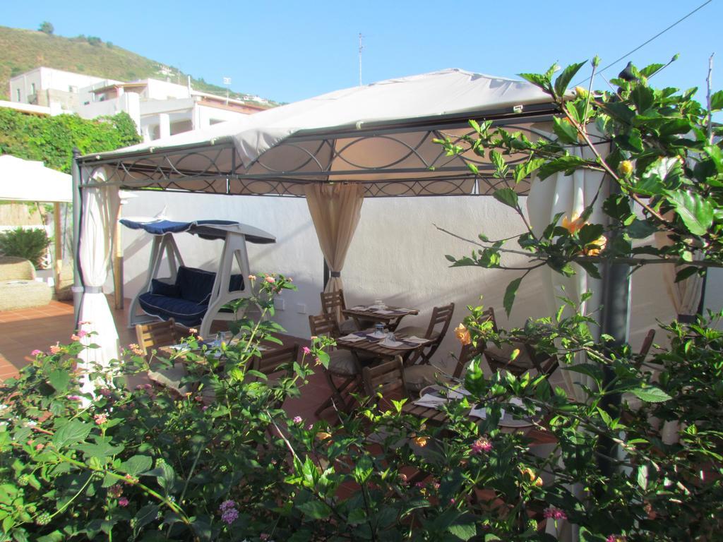 B&B Il Cappero Lipari  Exterior foto