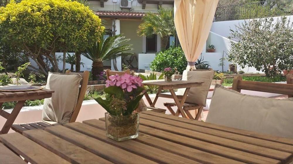 B&B Il Cappero Lipari  Exterior foto