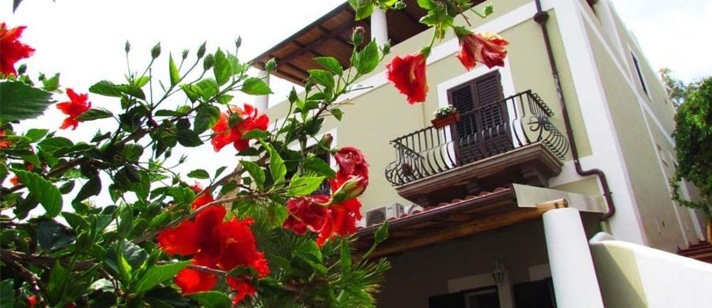 B&B Il Cappero Lipari  Exterior foto