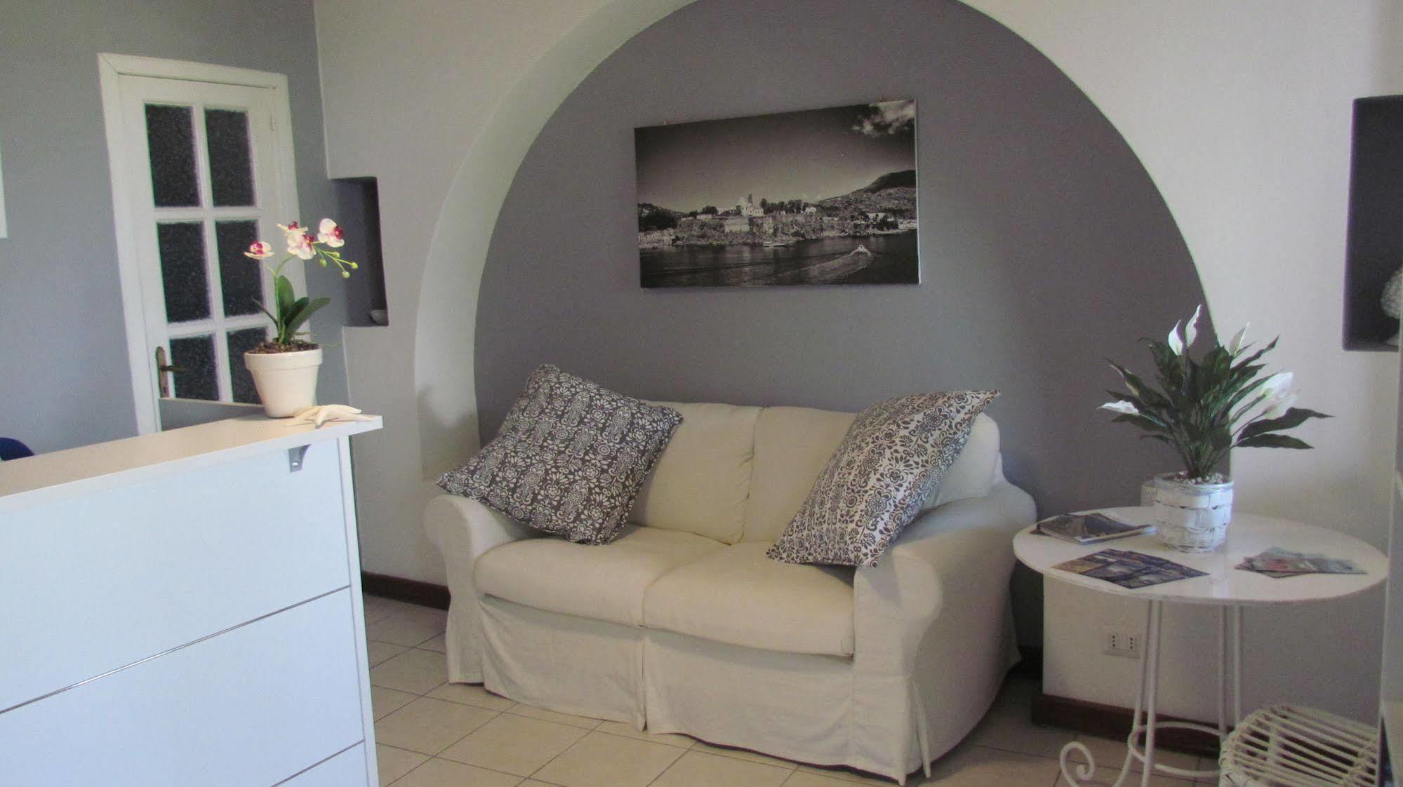 B&B Il Cappero Lipari  Exterior foto